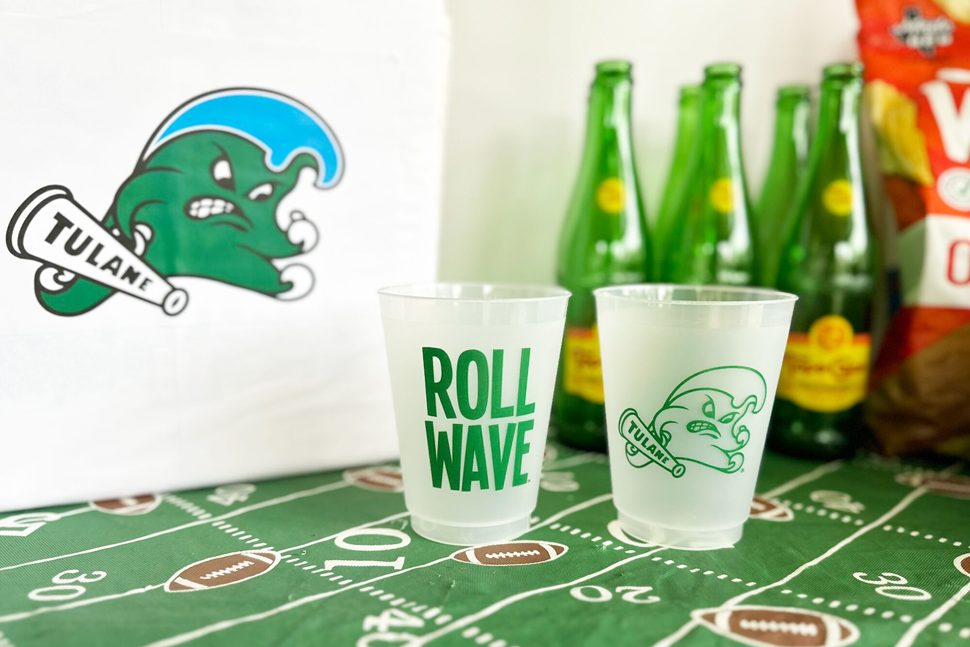 Tulane-Univeristy-New-Orleans-Roll-Wave-Frosted-Roadie-Disposable-Party-Cup- Tulane University Logo/Roll Wave {Frosted Roadie Cup 10 Pack} - Image 3